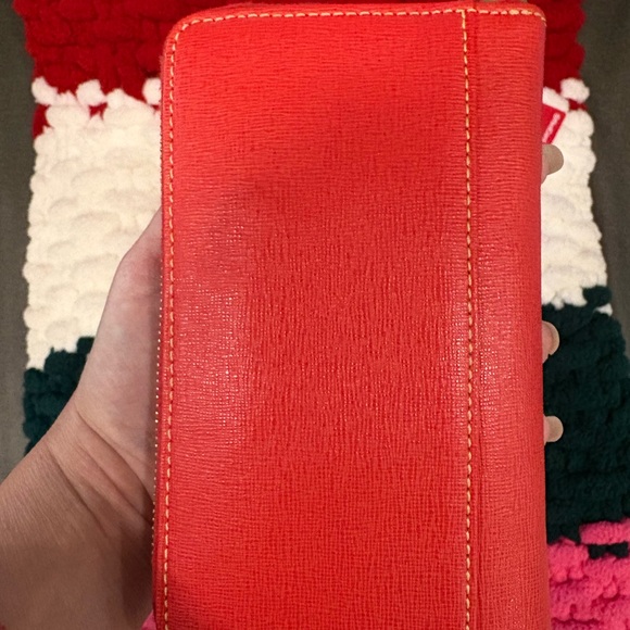 Dooney & Bourke Saffiano Leather Red Zip-Around Wristlet Wallet Like New! - Picture 8 of 10